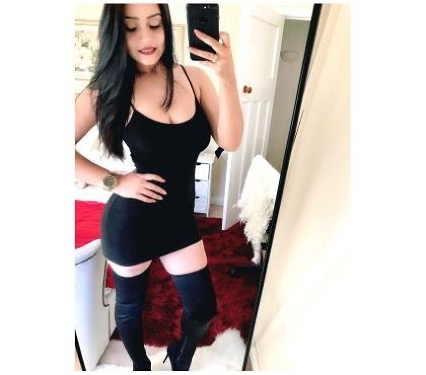Sensuelle Camélia pour vous accompagner